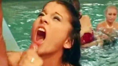Trẻ brunette phim sec dit nhau khong che Karlee Grey đặt hàng pizza đến Mẹ kiếp một người bán rong