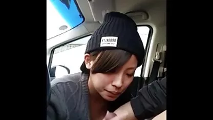 Một cô gái tóc đỏ xinh đẹp anh sec khong che với một con số hoàn hảo fucks với một sexy đẹp trai