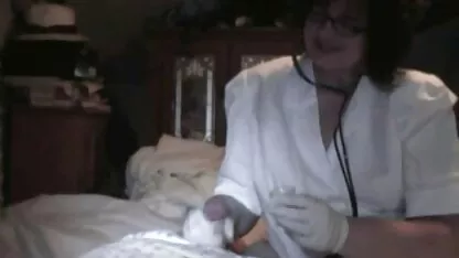 Đẹp sexy brunette phimsec không che với hoàn hảo lỗ được fucked trong hậu môn