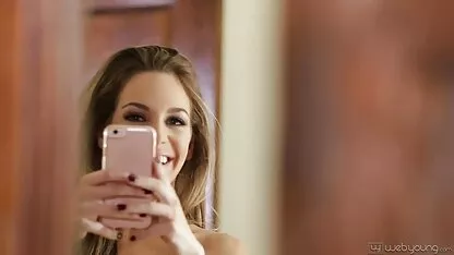 Các chàng liếm phim sec khong che hay những âm đạo của một trẻ Latina Shane Dos Santos và chị cô ấy