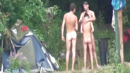 Trưởng thành bà nội trợ được fucked qua trẻ vũ anh sec khong che nữ thoát y
