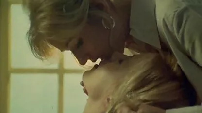 Sexy tóc đỏ Britney Amber chị với các nhà điều hành phim sec khongche trong văn phòng sau buổi thuyết trình