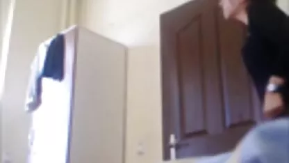 Julia Ann và một trẻ đàn sec hay khong che ông Mẹ kiếp trong các studio