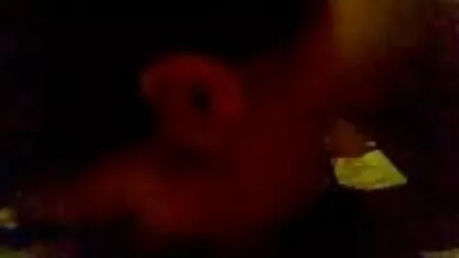 Rám nắng phm sec khong che sexy Babe fucks với một hàng xóm và én của anh ấy tinh trùng