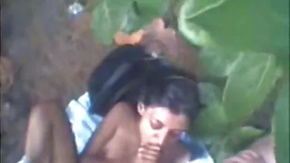 Latina Mercedes với xem phim sec ko che một cái mông to, trên đó có kính