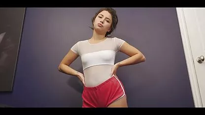 Skinny Anechka thực hành xem pim sec khong che trong Kama Sutra