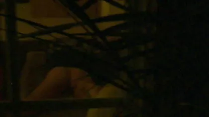 Brunette Sheena Ryder sec hay khong che thích cunnilingus và chị